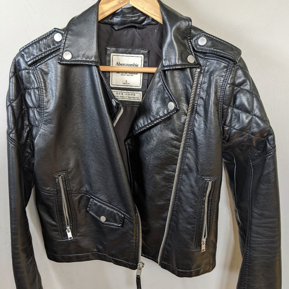 Woman's Small Abercrombie & Fitch Black Vegan Moto Leather Jacket
